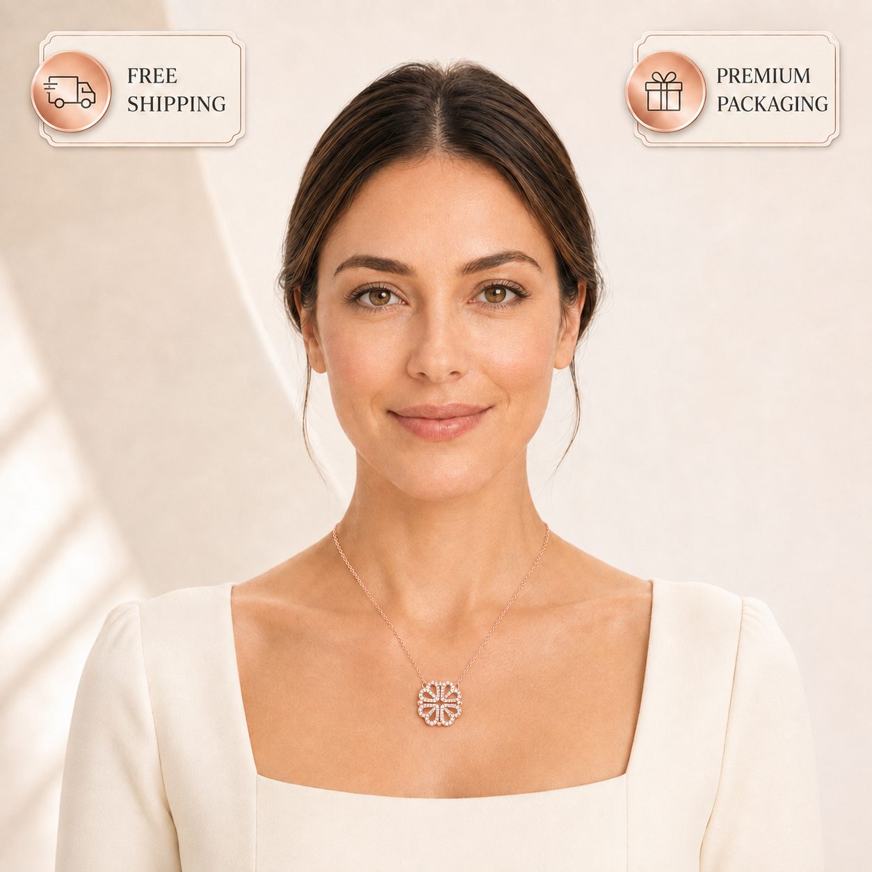 Four-Leaf Clover Necklace in Gold - Lines & Co UAE